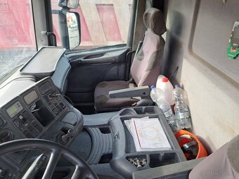 Prodám Scania 8x4 sklápěč - 14