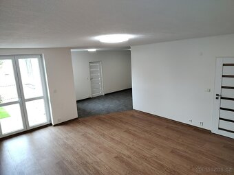 Pronájem bytu 3KK 96 m2 s vlastní zahradou  - bez RK - 14