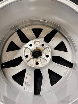 5x112 R17 Originál Škoda Octavia IV. NOVÝ STAV - 120KM - 14