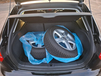 Audi A3 Sportback 2.0TDi 103kW,4x4,aut.klima,senzory - 14