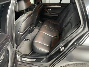 BMW řada 5, 3.0d xDrive, Luxury, ČR - 14