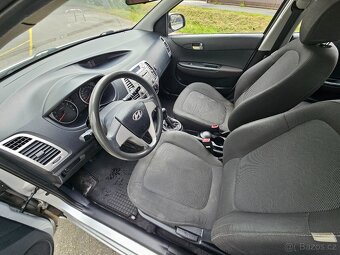 Hyundai i20 1.2 KLIMATIZACE - 14