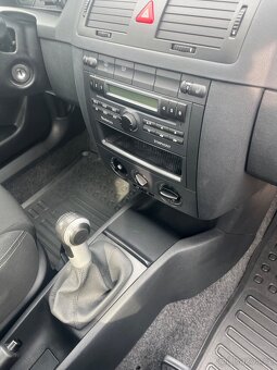 Hezká Škoda Fabia 1.4 113xxx - 14