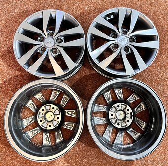 5x114.3 R16 originál disky Hyundai i30 - 14