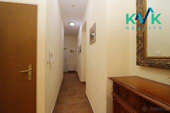 Lukrativní bydlení v Zahradní ulici v Karlových Varech - 14