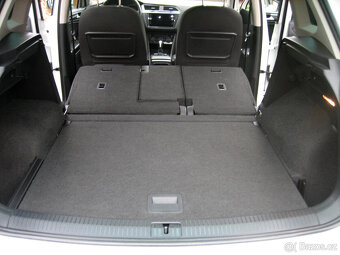 VW TIGUAN 2,0 TDI Highline 4x4 tažné 2x kola ACC DSG LED DPH - 14