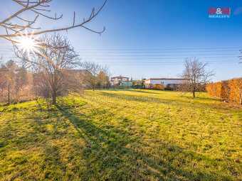Prodej pozemku k bydlení, 1785 m², Jesenice, ul. Jasmínová - 14
