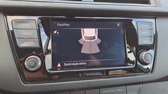 Škoda fabia 4 1.0tsi 70kw 4/2022 koupeno v ČR - 14