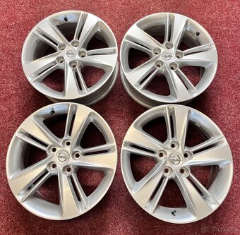 5x115 R17 Originál Alu Opel Insignia B - 2021 - TOP STAV - 14