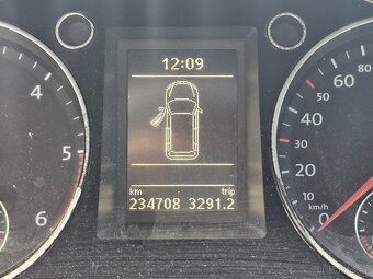 Volkswagen Passat B7 1,6 r-line - 14
