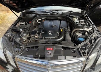Mercedes-Benz Třídy E E 200/ 1,8i , Tažné , combi benzín - 14
