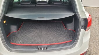 Hyundai IX35 2,0CRDi 135kW 4x4 automat - 14