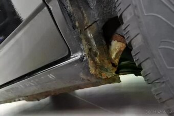 Mazda 323F BG GT - 14