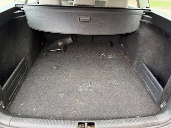 VW Passat 3C 2.0TDi 100kW - náhradní díly - 14