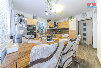 Prodej rodinného domu 4+1, 129 m², Rašovice - Jindice - 14
