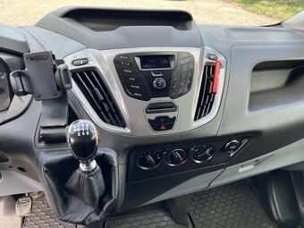 Prodám Ford Transit Custom 2.2TDCi,114 kw. L2H1. - 14