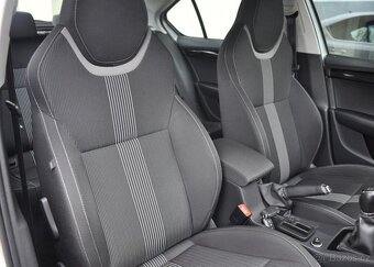 Škoda Octavia 2,0TDi STYLE & DYNAMIC ČR - 14