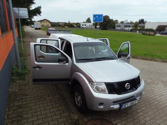 Nissan Navara 2.5 DCI 4x4 redukce ČR původ - 14