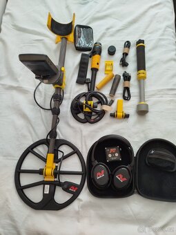 Detektor kovu Minelab Equinox 800 - 14