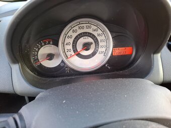 Mazda 2 1.3i Klima Model 2009 Nová Stk - 14