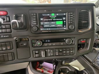 Tahač návěsů SCANIA S500 A6x2NB - 14