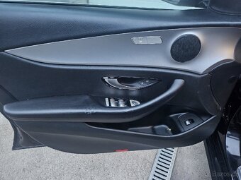Mercedes Benz W213 E 220d Facelift Rok 2021 143 kW - 14