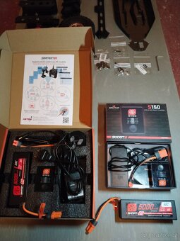 Losi Lasernut U4 4WD Smart RTR černá 1:10 - 14
