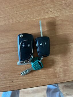 Opel Astra J 2014 - 14