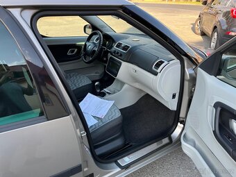 ŠKODA ROOMSTER 1. 6 MPI GARANTUJEME KM 97.650km - 14