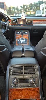 Audi A8 4.2, nafta - 14