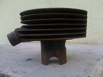 čz 125/150 b,t,c ND-kryty motoru,zástěrka,výfuky s koleny... - 14