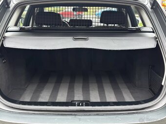 BMW Řada 3 E91 320i 125kW Combi Facelift Tempomat Serviska - 14