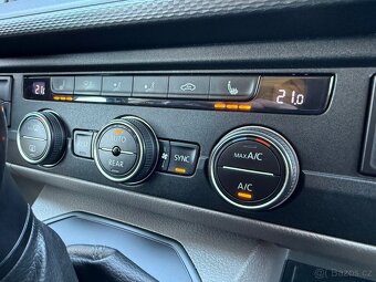 VW Caravelle T6.1 LONG DSG barva ASCOT-Multivan PRONÁJEM - 14
