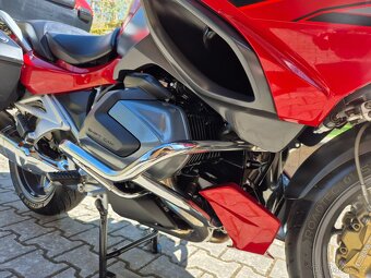 BMW R 1250 RT - SUPER STAV + VÝBAVA 369.000,- Kč - 14