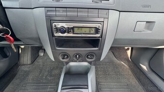 Škoda Fabia kombi 1.2htp 47kw 2003 - 14
