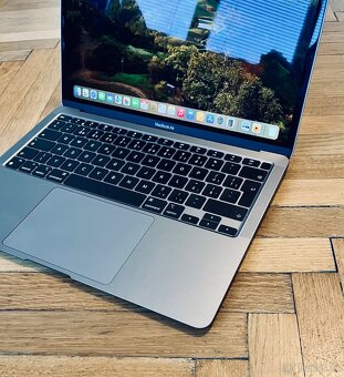 Apple MacBook Air M1 Space Gray CZ, 256GB, doplňky, záruka - 14