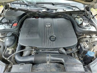 MERCEDES-BENZ COUPÉ E250CDi 150KW R.V.10/2009 - 14