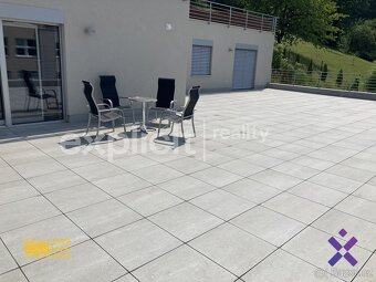 Prodej luxusního bytu 4+kk, 120 m2 s velkou terasou a garáží - 14