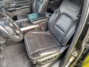 Dodge RAM LARAMIE 5.7 V8 , 4x4 , full vybava , 2019 rok - 14