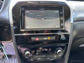 Suzuki Vitara 1,6 i 88 KW 4x4 82000 KM - 14