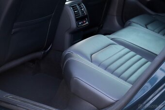 VW Passat B8 Facelift Var. R-Line 2.0TDI 147kW DSG 4Motion - 14