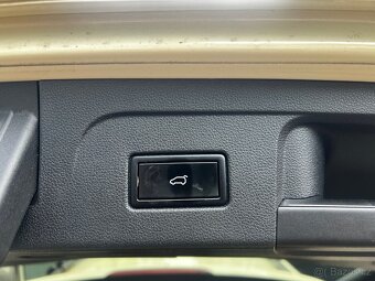 Volkswagen Touran, 2,0 Tdi, DSG, 7 míst Rok výroby: 5/2020 - 14