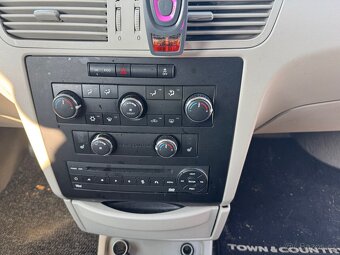 Chrysler voyager/volkswagen routan - 14