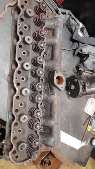 Motor Ford Mustang, 200 ci (3,3 l), L6 - 14