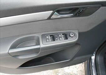 Volkswagen Sharan 1,4 TSI 110 kW Serviska nafta - 14