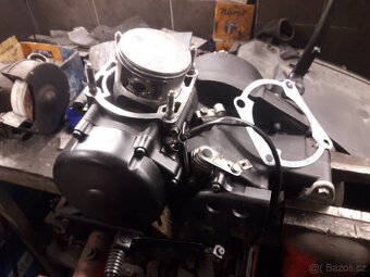 Yamaha it 425 - 14