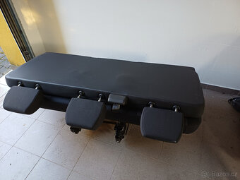 Prodám zadní troj sedačku VW T6, T6.1, třetí řada - 14