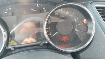 Peugeot 5008 - 14