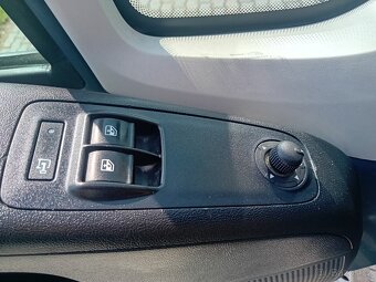 Fiat Ducato 2,3 JTD 118KW L4 H2 MAXI - 2020 - 14