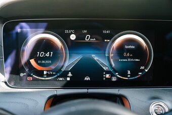 Mercedes-Benz CLS Kupé 400d 4MATIC 243kw AT9 AMG Line - 14